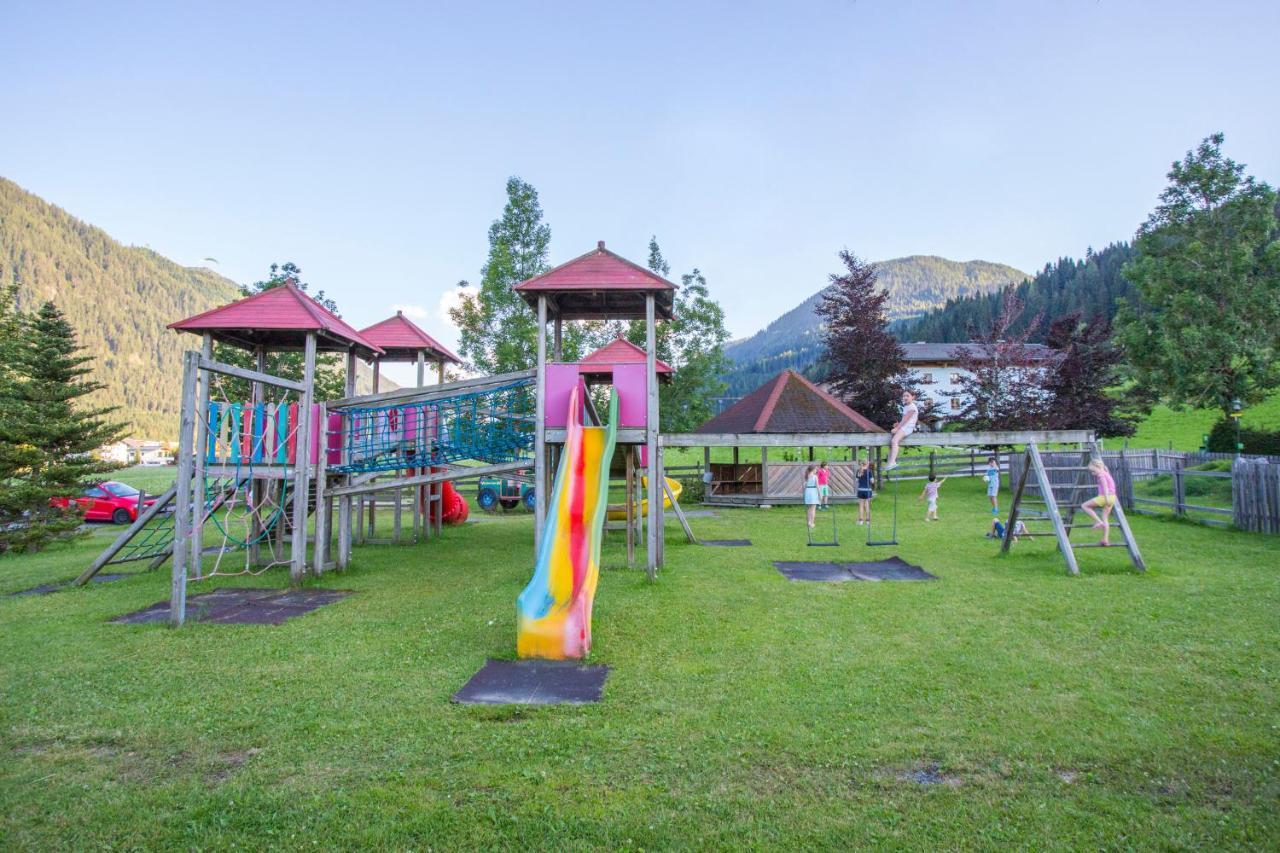 Alpenchalets Flachauer Gutshof Екстериор снимка